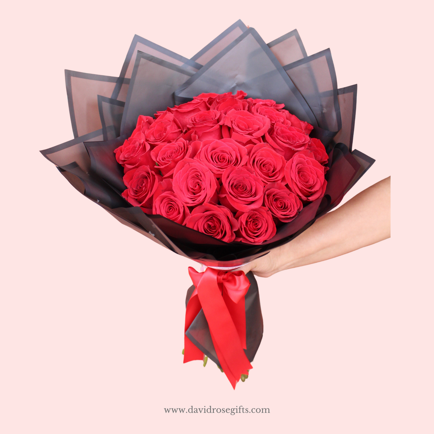 Ramo Buchon Red Roses