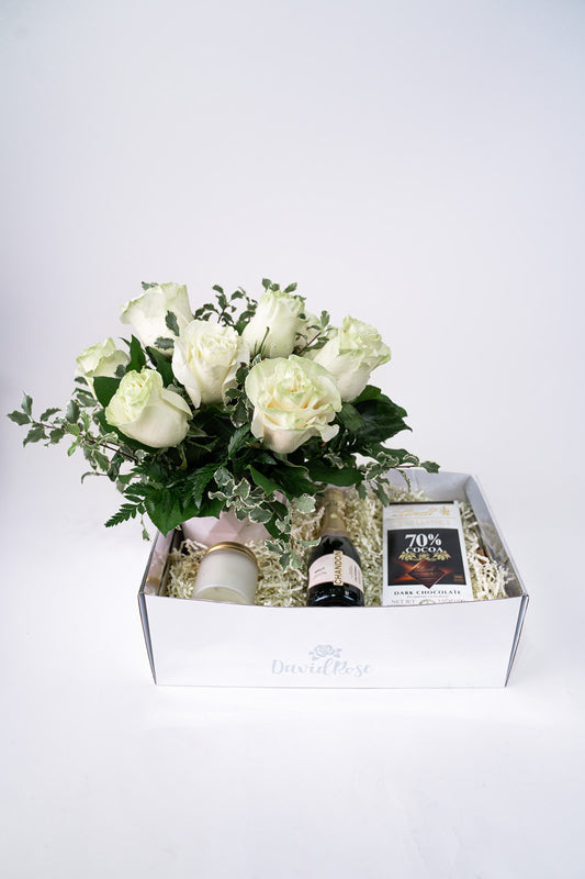 David Rose Signature Dozen Gift Set- White Roses