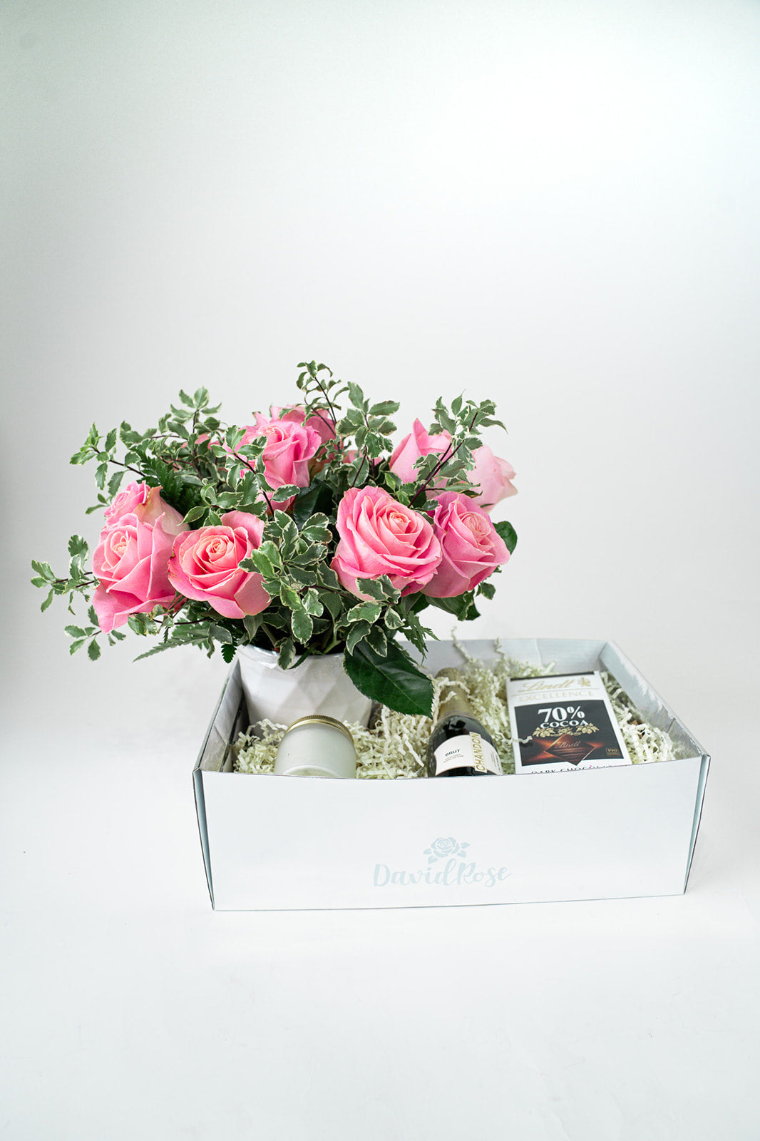 David Rose Signature Dozen Gift Set- Light Pink Roses