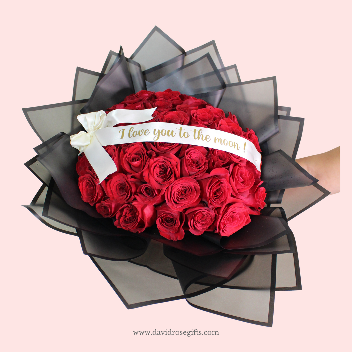 Ramo Buchon Red Roses