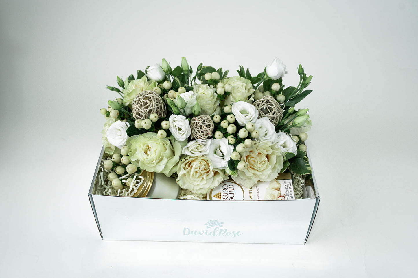 David Rose Signature Bloom Box - White Candle