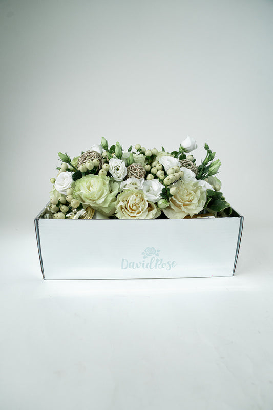 David Rose Signature Bloom Box - White Candle