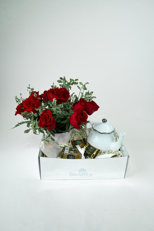 David Rose Signature Dozen Gift Set- Red