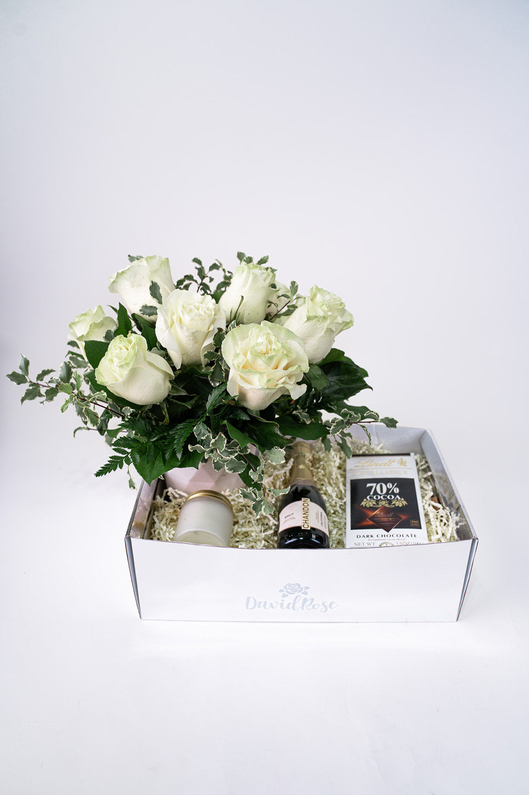 David Rose Signature Dozen Gift Set- White Roses