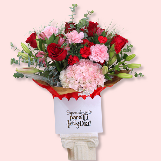 Especialmente para ti (White Box)  -  Pink and Red Flowers