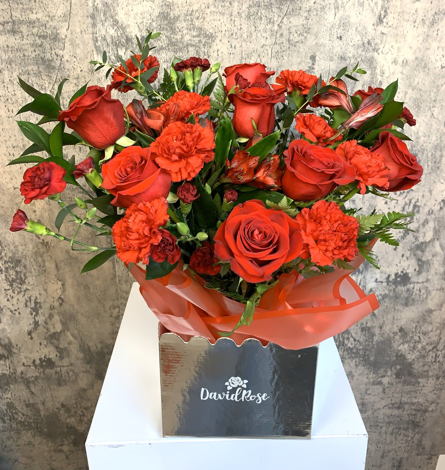 David Rose Red Mix Flowers Box