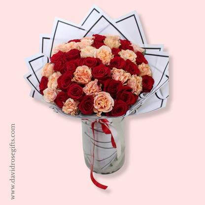 Ramo Buchon Red & Peach Roses